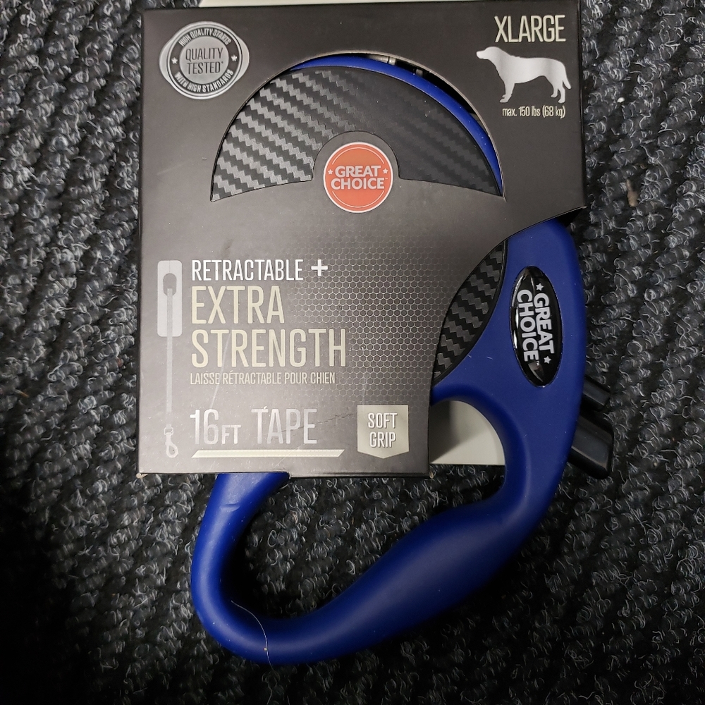 Extra Strength Retractable Leash